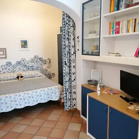 Apartment La Casetta Del Pescatore Finale Ligure